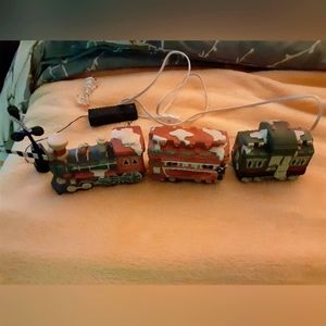 Xmas ceramic light up train set with crossing gate that makes sounds